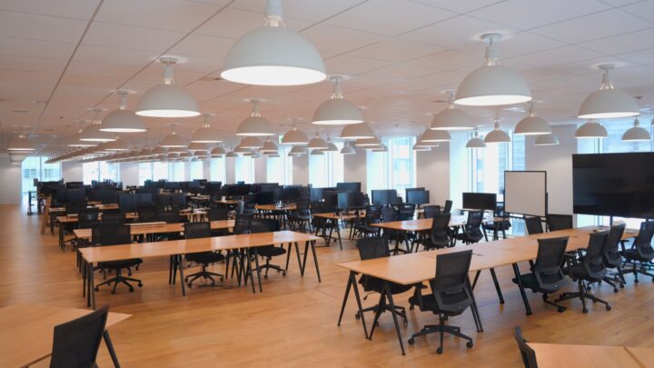 neoAIが虎ノ門へ本社移転、オフィス面積を3倍に拡大し事業成長を加速