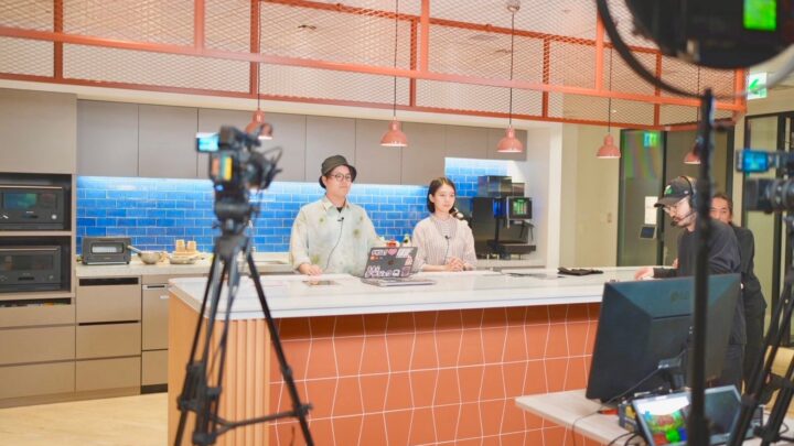 アドビ公式番組で画像生成AIの活用法を解説。製造業の広報やデザイン業務のヒントに
