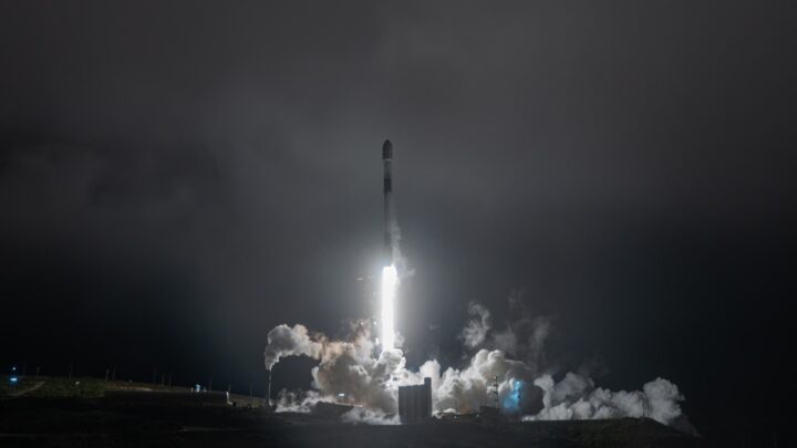 アクセルスペース、次世代地球観測衛星「GRUS-3」7機の打ち上げと電波受信に成功