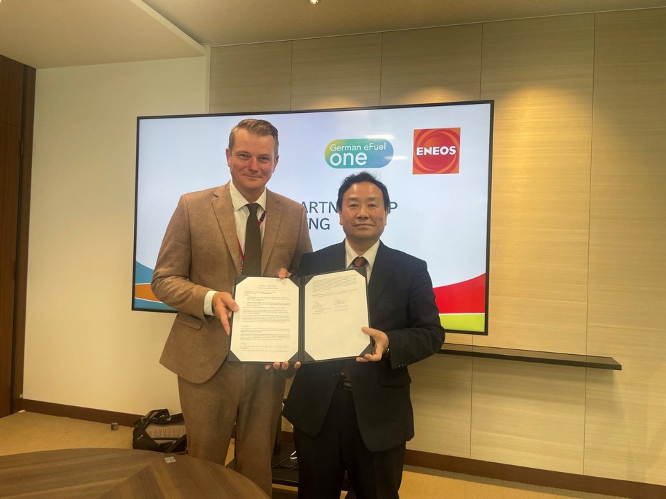 ENEOSが独企業と合成燃料で協業、日本初のe-ガソリン輸入へ