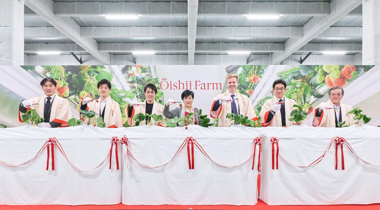 Oishii Farm、東京・羽村に植物工場の研究開発拠点を開所