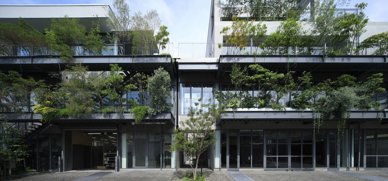 湯本電機が工場見学を開始。試作開発の短納期化と難削材切削の体制を公開