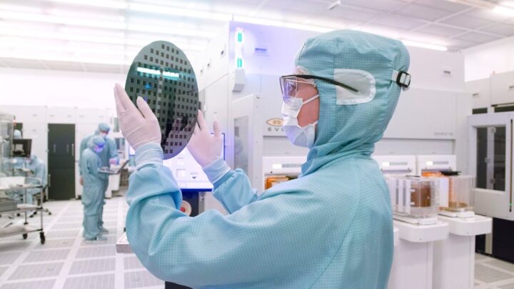 EVG、次世代CPO製造を支援する接合・リソグラフィ技術を強化