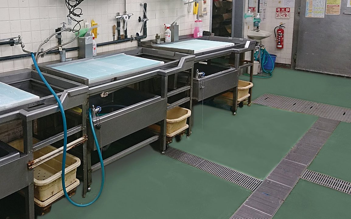 エービーシー商会、超速硬化の床材「ケミクリートMA」発売。食品工場や厨房の改修を短時間で実現