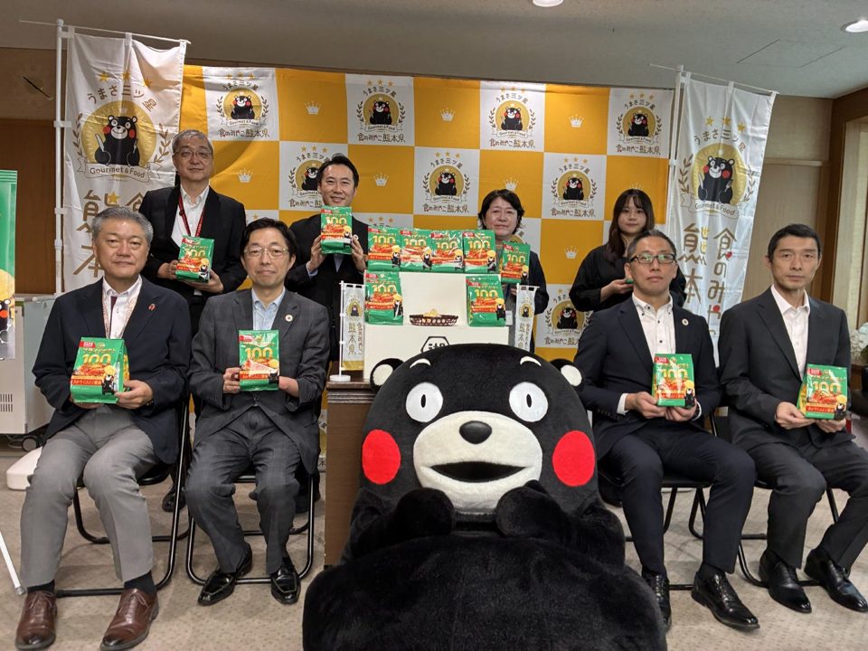 湖池屋、被災した九州阿蘇工場の生産再開を報告。新商品発売で復興支援へ