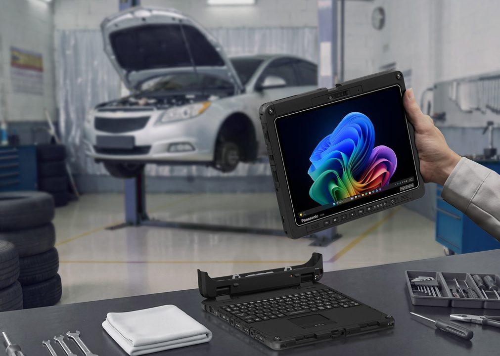 パナソニック、堅牢2in1PC「FZ-34」発売へ。粉塵や温度変化に強いタフブック新モデル