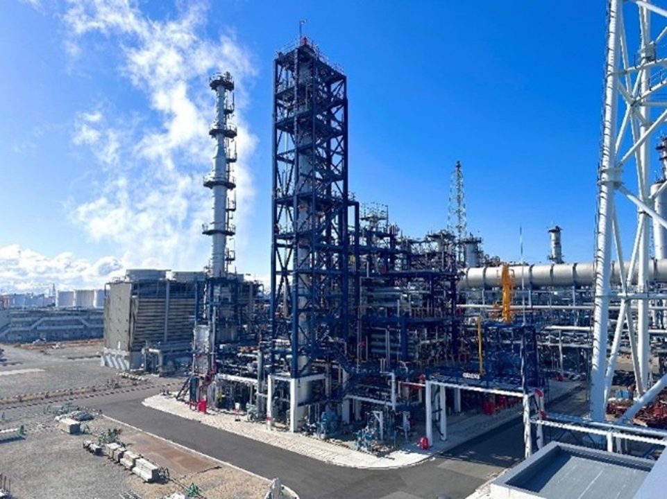 SAF製造で併産されるバイオナフサを活用、4社が低炭素サプライチェーン構築へ