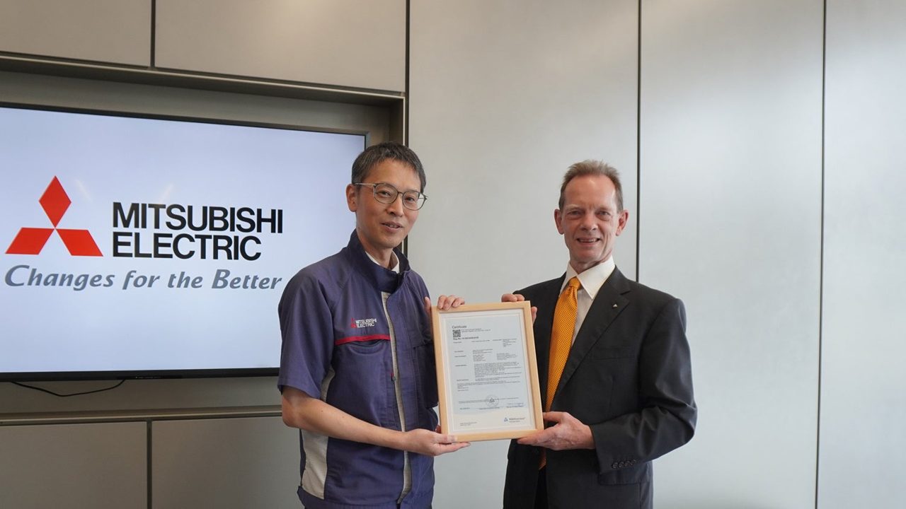 三菱電機、安全シーケンサで欧州機械規則のEU型式認証を取得。サイバー要件に対応