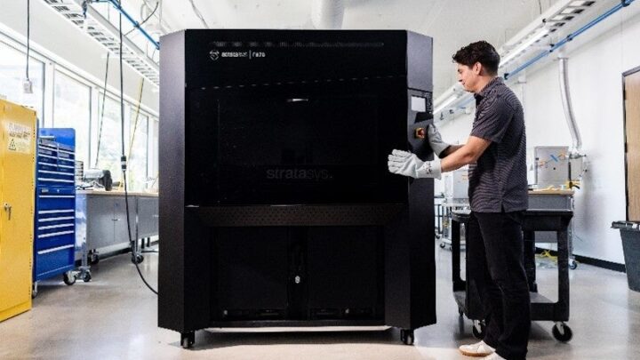 大型治具を短時間で製作する3Dプリンター「F870」を丸紅情報システムズが発売