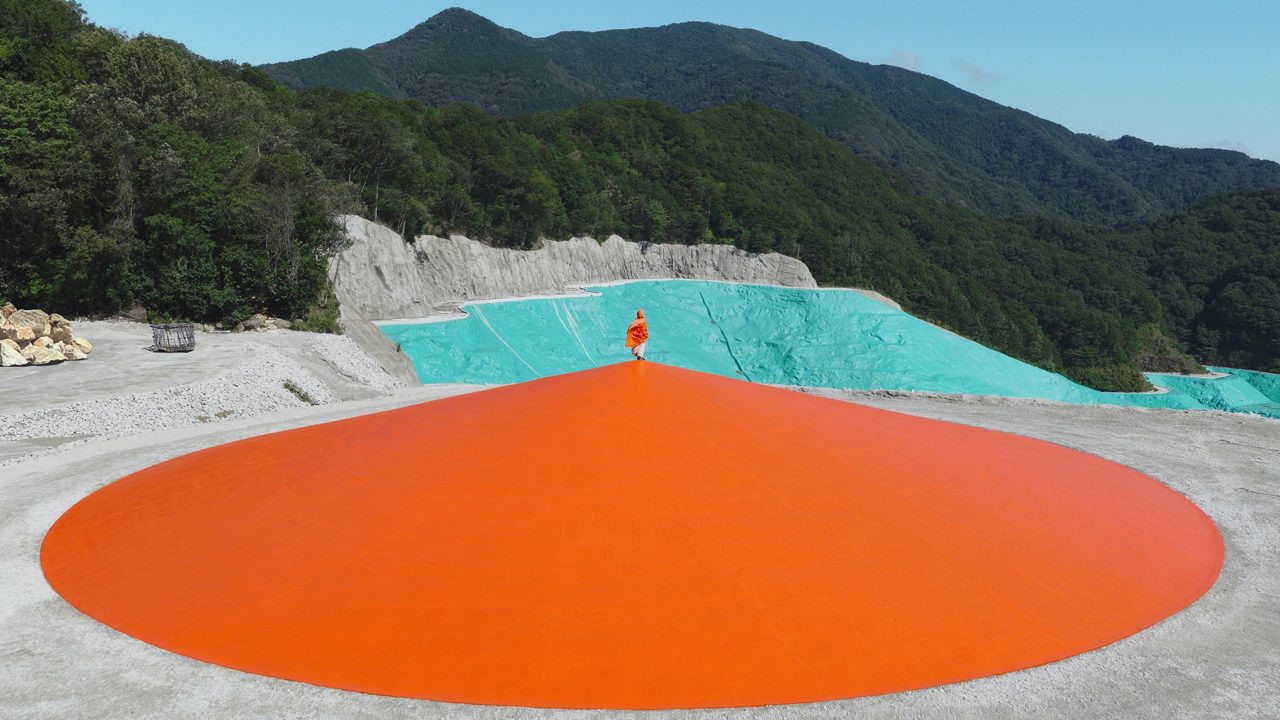 稼働中の工場をアートで公開、瀬戸内産業芸術祭2026が開幕