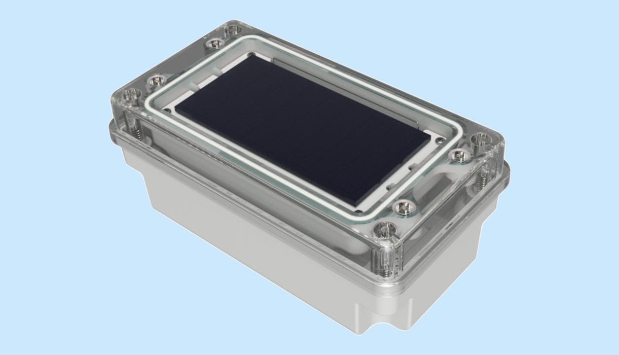 SMKが屋外アセット管理用GPS端末開発、太陽光発電と高耐久で長期運用